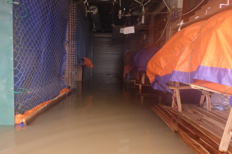 Phó chủ tịch quận Thanh Xuân đề nghị điều tra tin nhắn khủng bố - Ảnh 1. Phó chủ tịch quận Thanh Xuân đề nghị điều tra tin nhắn khủng bố - Ảnh 1.