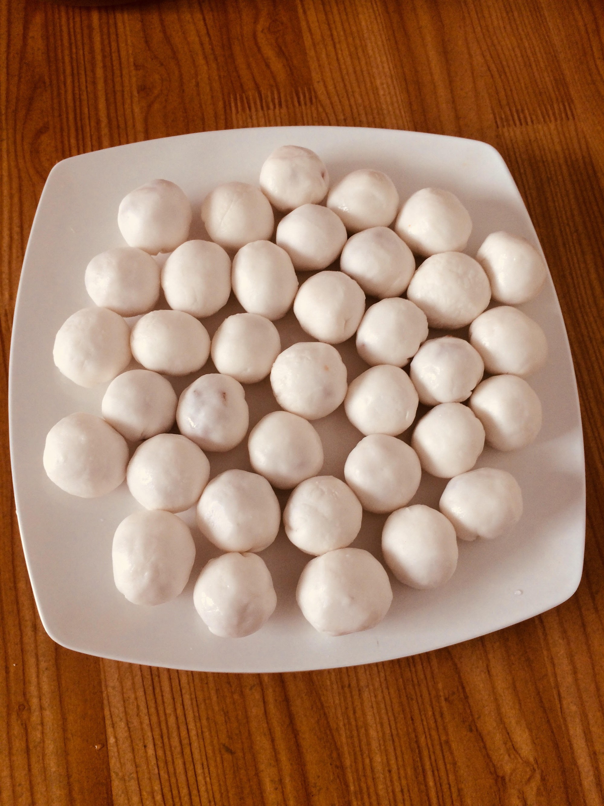 Chè heo quay, nghe kỳ kỳ nhưng mà cực ngon - Ảnh 1. Chè heo quay, nghe kỳ kỳ nhưng mà cực ngon - Ảnh 1.