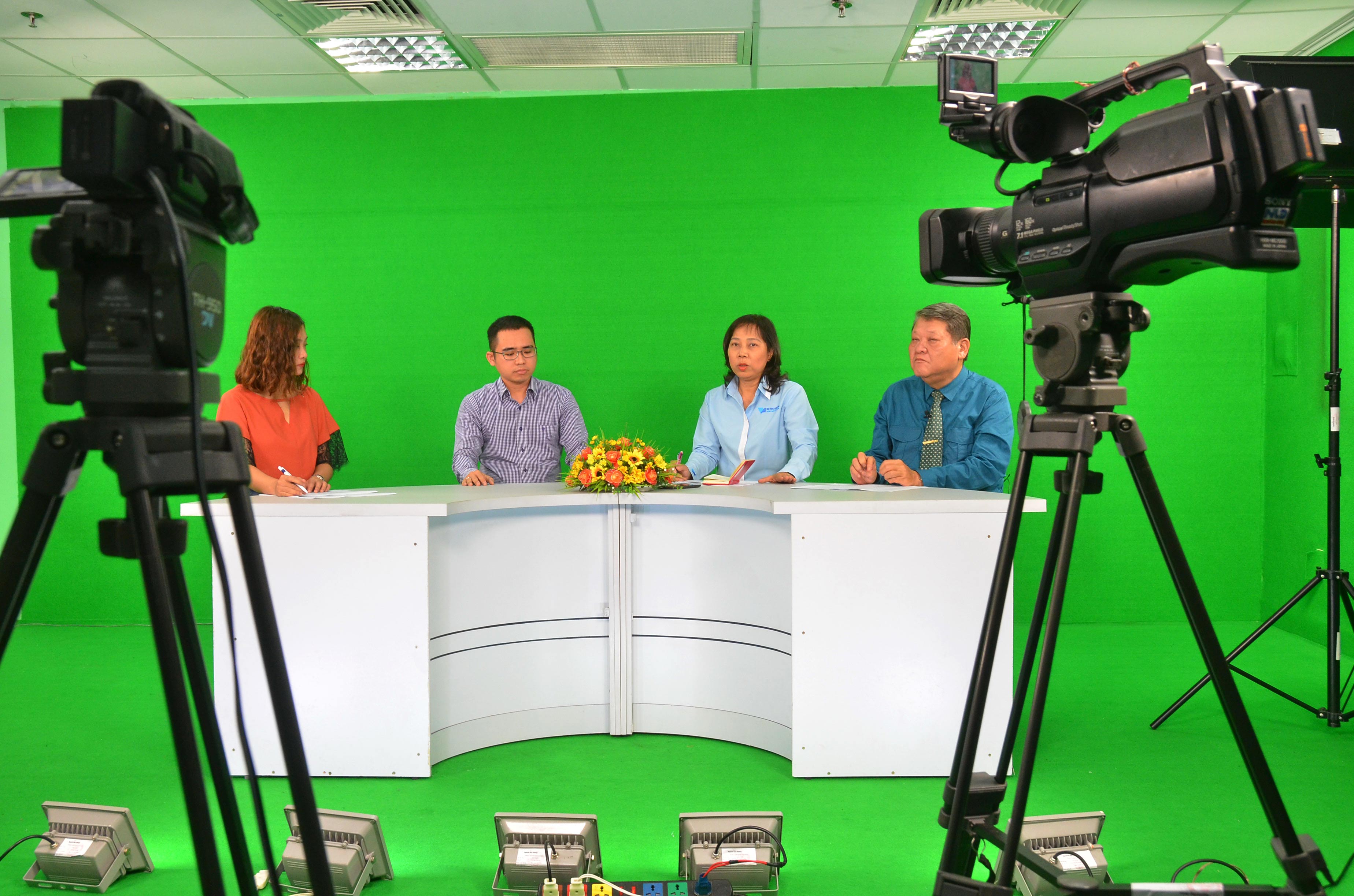 Đón xem talk show: Làm gì khi biết điểm thi? - Ảnh 1. Đón xem talk show: Làm gì khi biết điểm thi? - Ảnh 1.