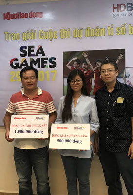 Báo Người Lao Động trao giải Dự đoán kết quả bóng đá SEA Games 29 - Ảnh 1.