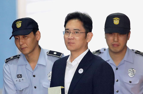 Thái tử Samsung lãnh án, kinh tế Hàn Quốc bị ảnh hưởng? - Ảnh 1.
