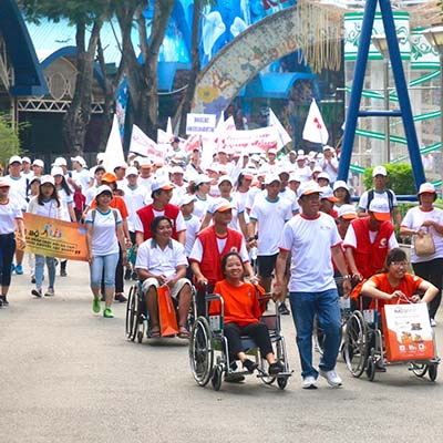 FrieslandCampina Việt Nam “Vì nạn nhân chất độc da cam và người khuyết tật” - Ảnh 1.