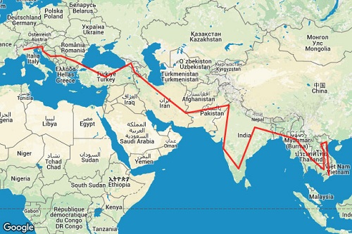 Những cú sốc của chàng trai phượt 40.000 km từ Italy đến Việt Nam - Ảnh 2.