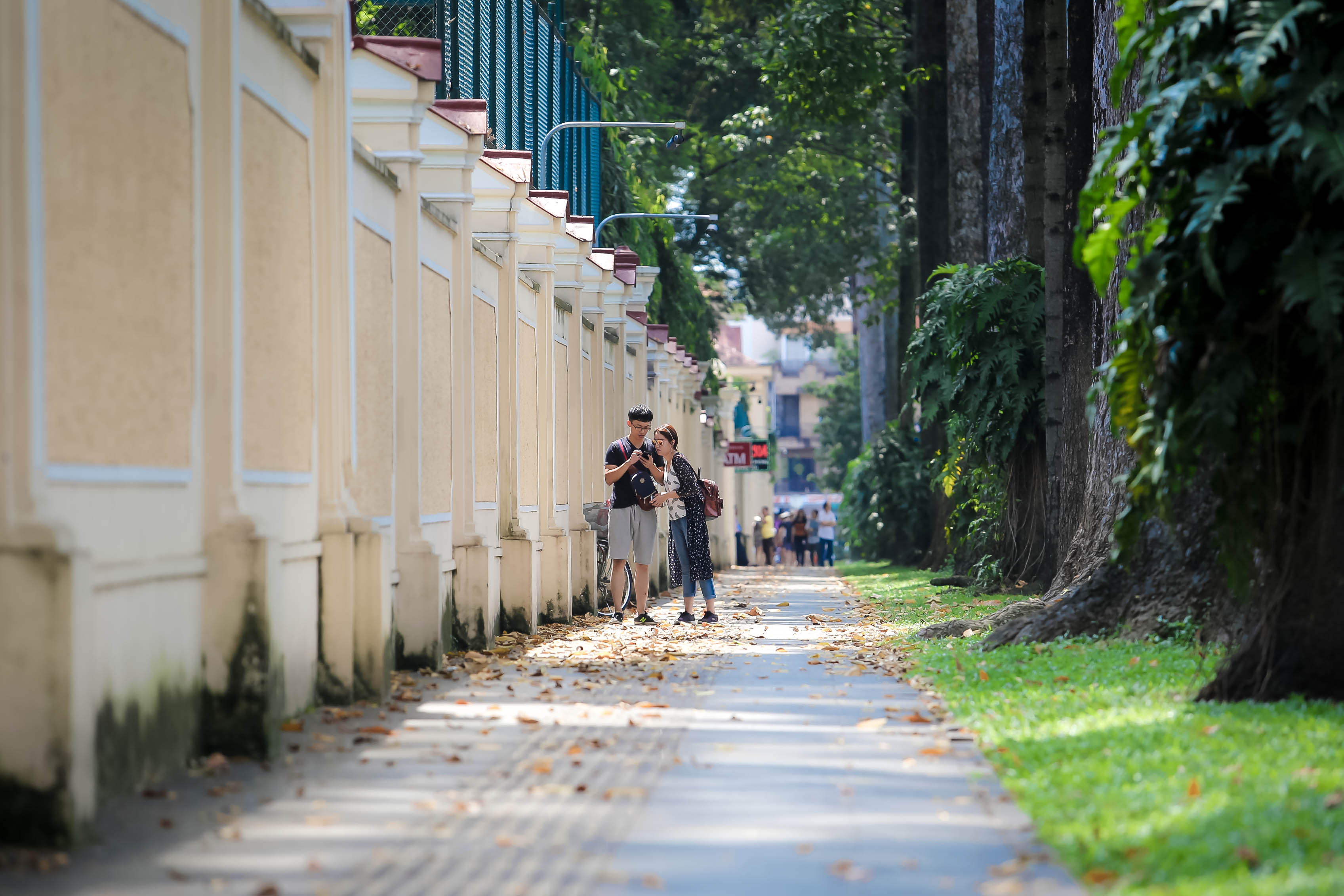 TP HCM: Nơi thoáng, nơi vẫn lấn chiếm sau chiến dịch giành lại vỉa hè - Ảnh 1.