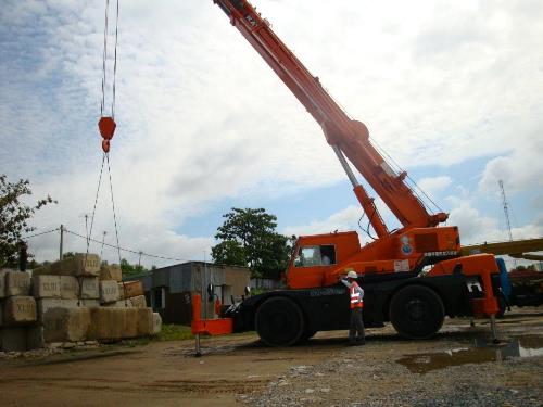 Thành lập Viện Khoa học an toàn vệ sinh lao động TP HCM - Ảnh 3.