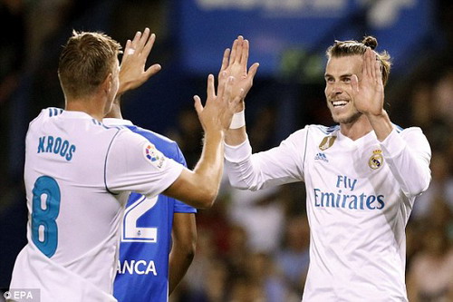 Thẻ đỏ Ramos phá hỏng ngày khai mạc của Real Madrid - Ảnh 7.