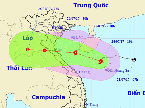 Bão số 4 uy hiếp các tỉnh miền Trung, cảnh báo mưa lớn - Ảnh 1.
