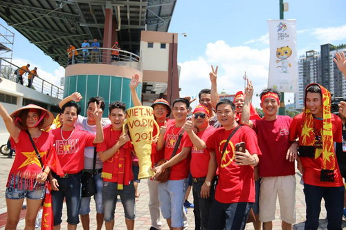 U22 Việt Nam - Thái Lan 0-3: Dừng chân SEA Games, HLV Hữu Thắng từ chức - Ảnh 10.