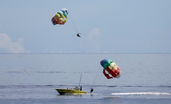 Cuộc sống trên đảo Guam giữa mối đe dọa tên lửa Triều Tiên - Ảnh 14. Cuộc sống trên đảo Guam giữa mối đe dọa tên lửa Triều Tiên - Ảnh 14.