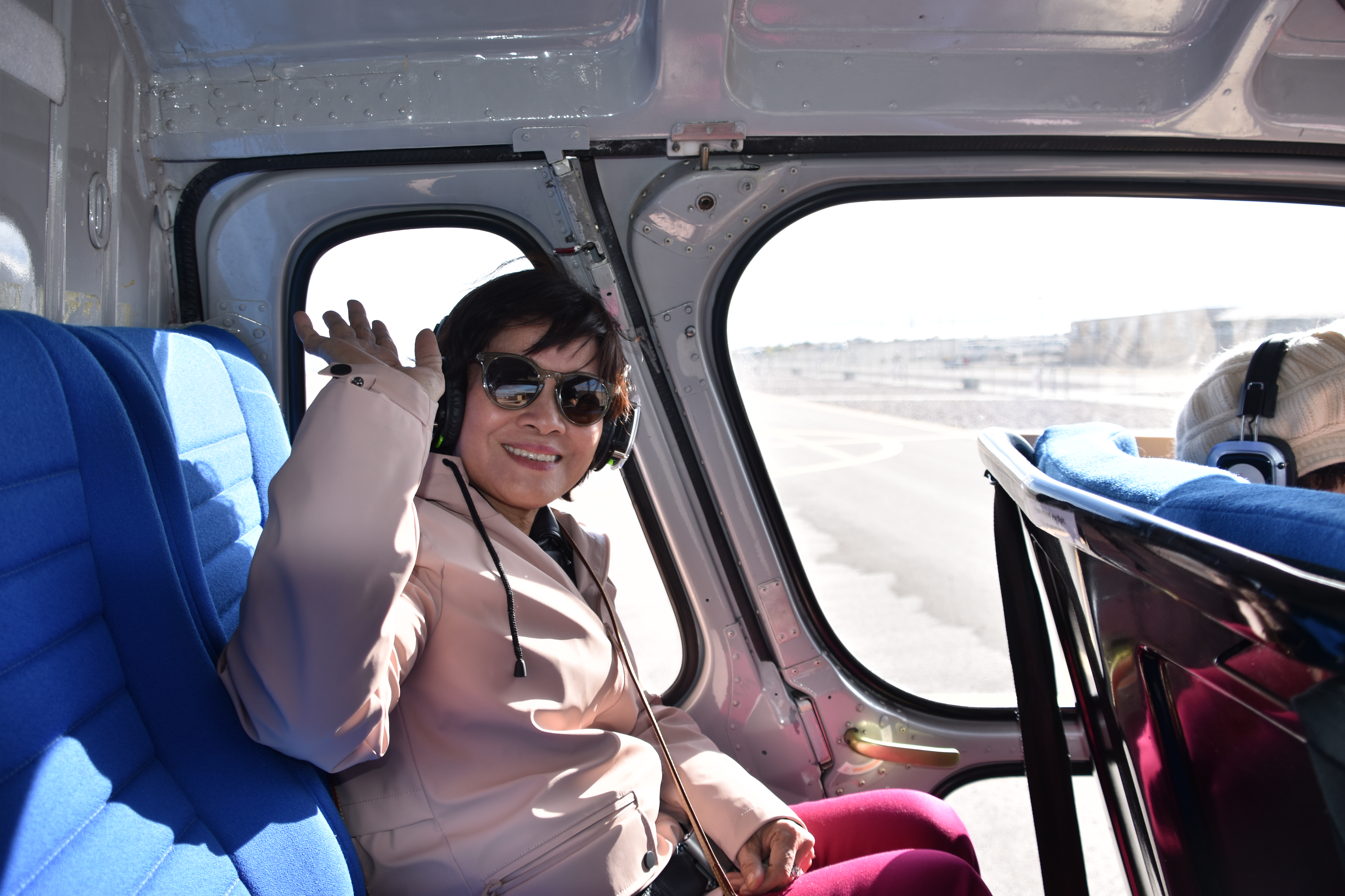 Một lần trong đời làm đại bàng dưới Đại Vực! - Ảnh 20. Một lần trong đời làm đại bàng dưới Đại Vực! - Ảnh 20.