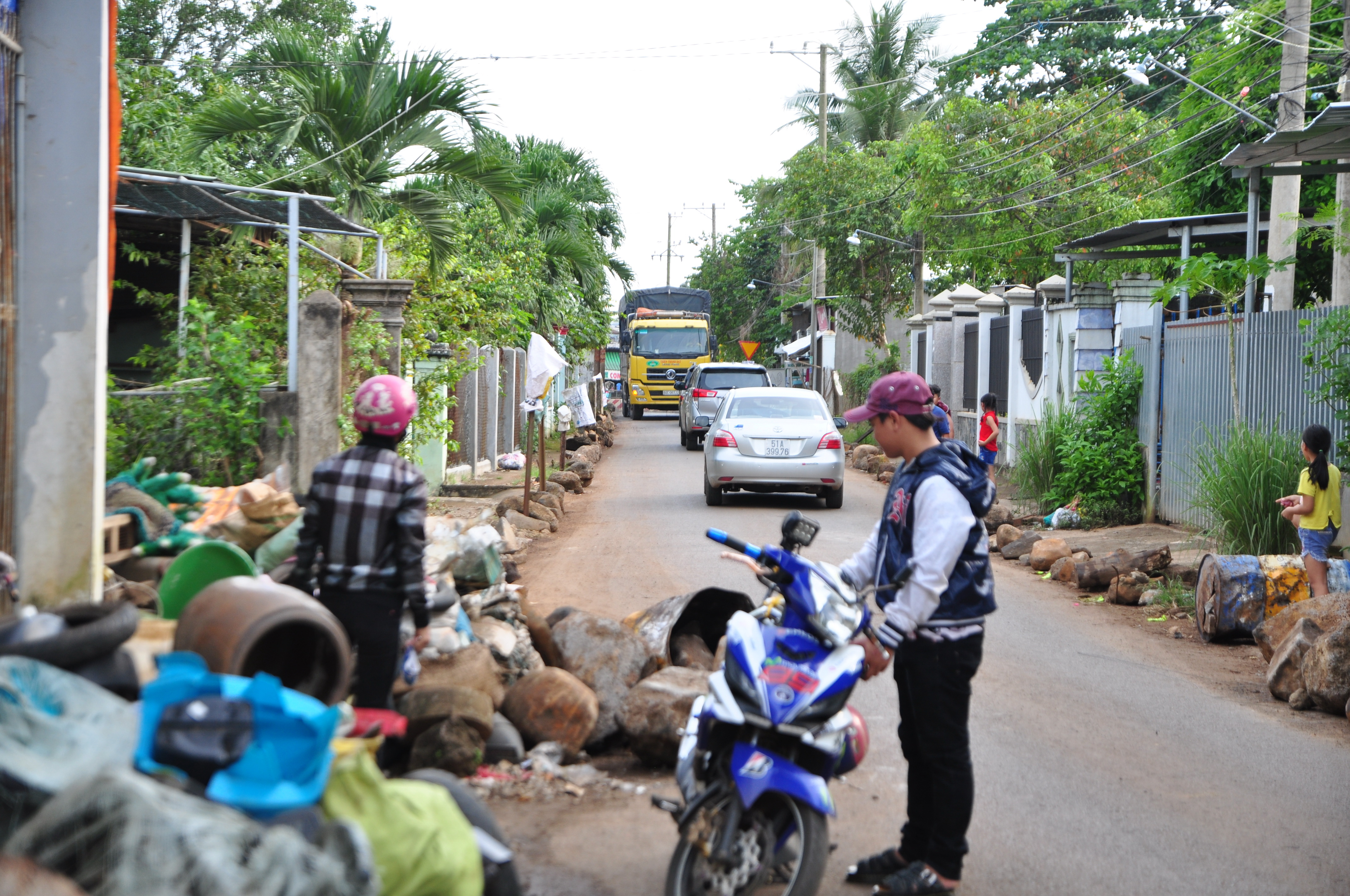 Người dân chặn xe trốn trạm BOT tuyến tránh Biên Hòa - Ảnh 7.