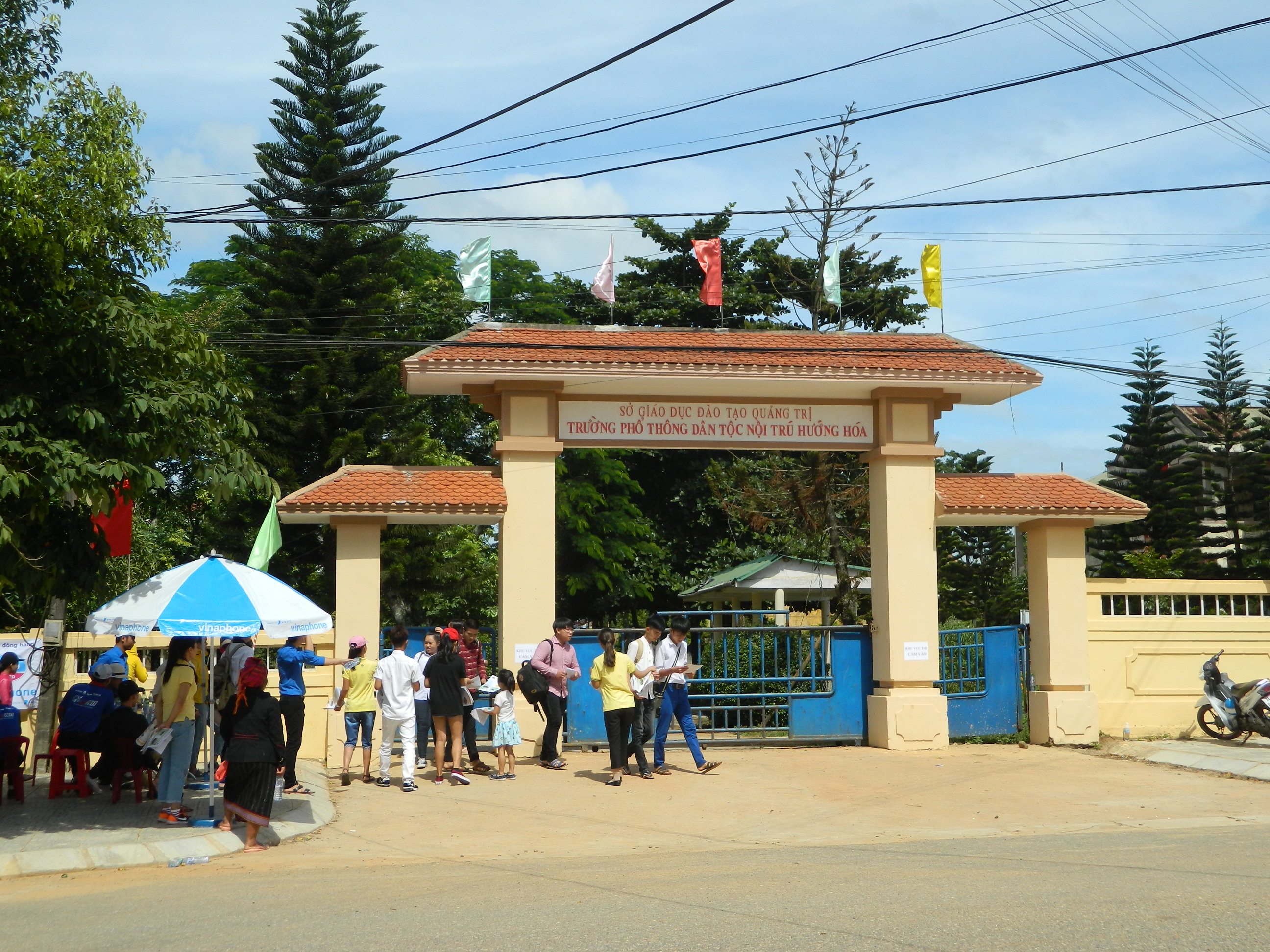 123 thí sinh vắng thi môn Ngữ văn ở Quảng Nam - Ảnh 2. 123 sĩ tử vắng thi môn Ngữ văn ở Quảng Nam - Ảnh 2.