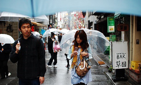 Vì sao người Nhật thích dùng ô trong suốt? - Ảnh 3.
