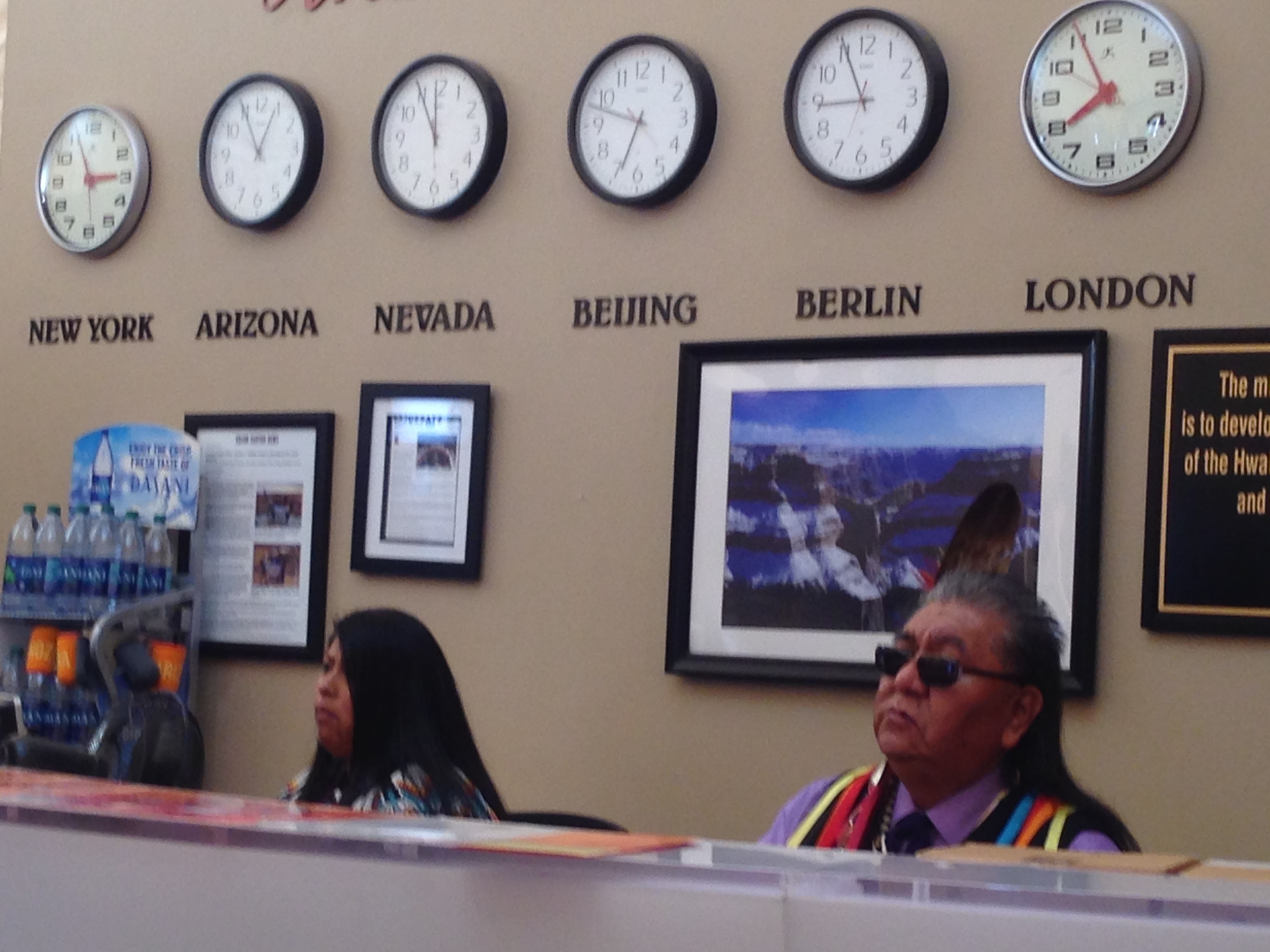 Một lần trong đời làm đại bàng dưới Đại Vực! - Ảnh 7. Một lần trong đời làm đại bàng dưới Đại Vực! - Ảnh 7.