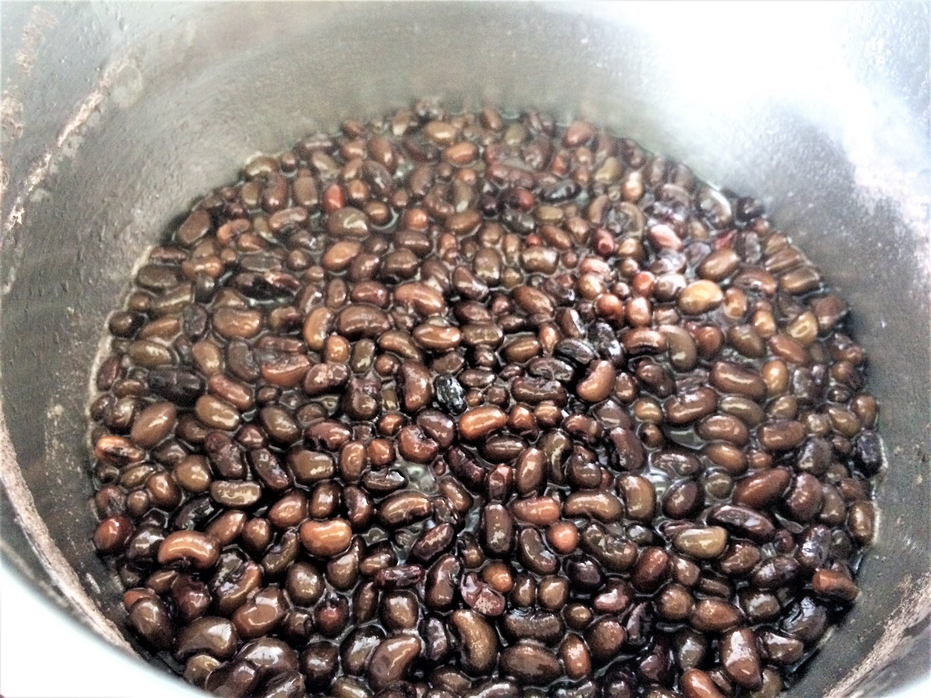 Trưa hè bỗng thèm chén chè đậu đen thuở nào - Ảnh 2. Trưa hè bỗng thèm chén chè đậu đen thuở nào - Ảnh 2.