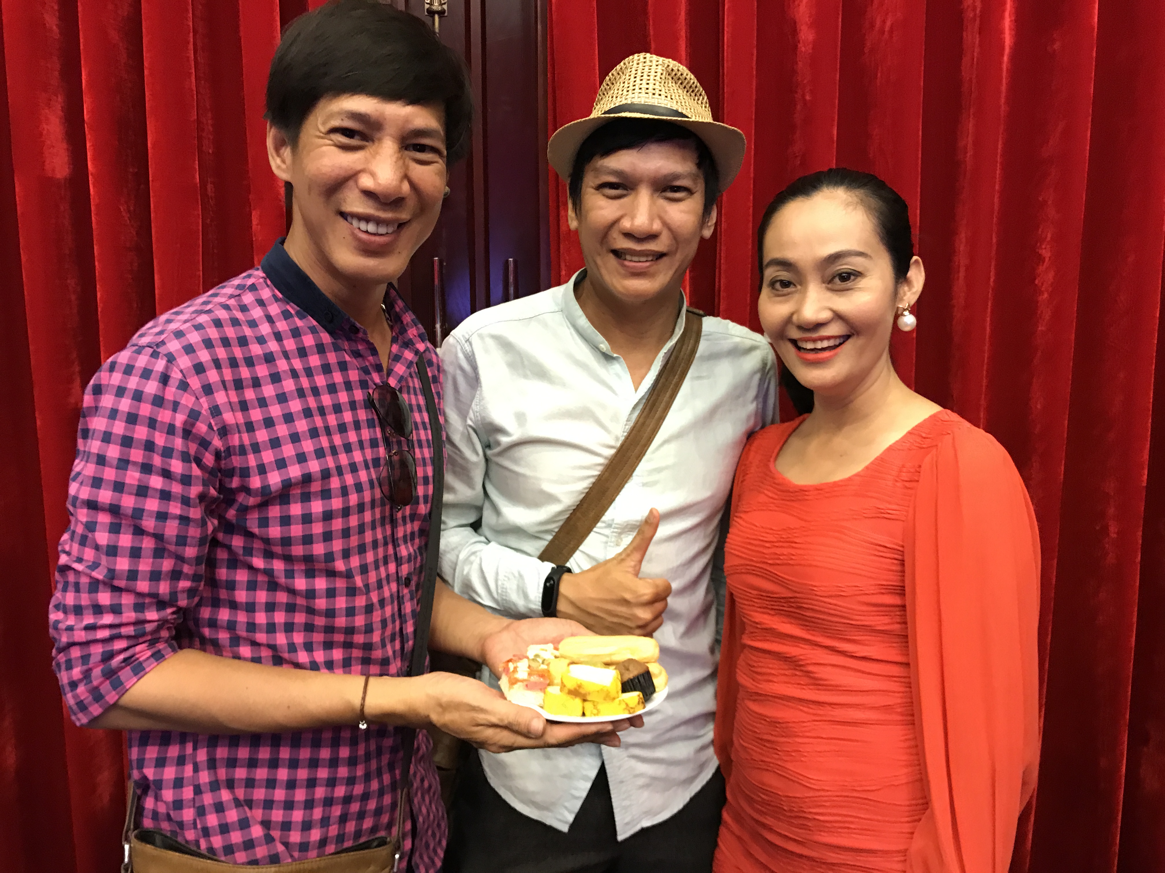 Đệ tử Hoài Linh mở thêm sân khấu kịch - Ảnh 3. Đệ tử Hoài Linh mở thêm sân khấu kịch - Ảnh 3.