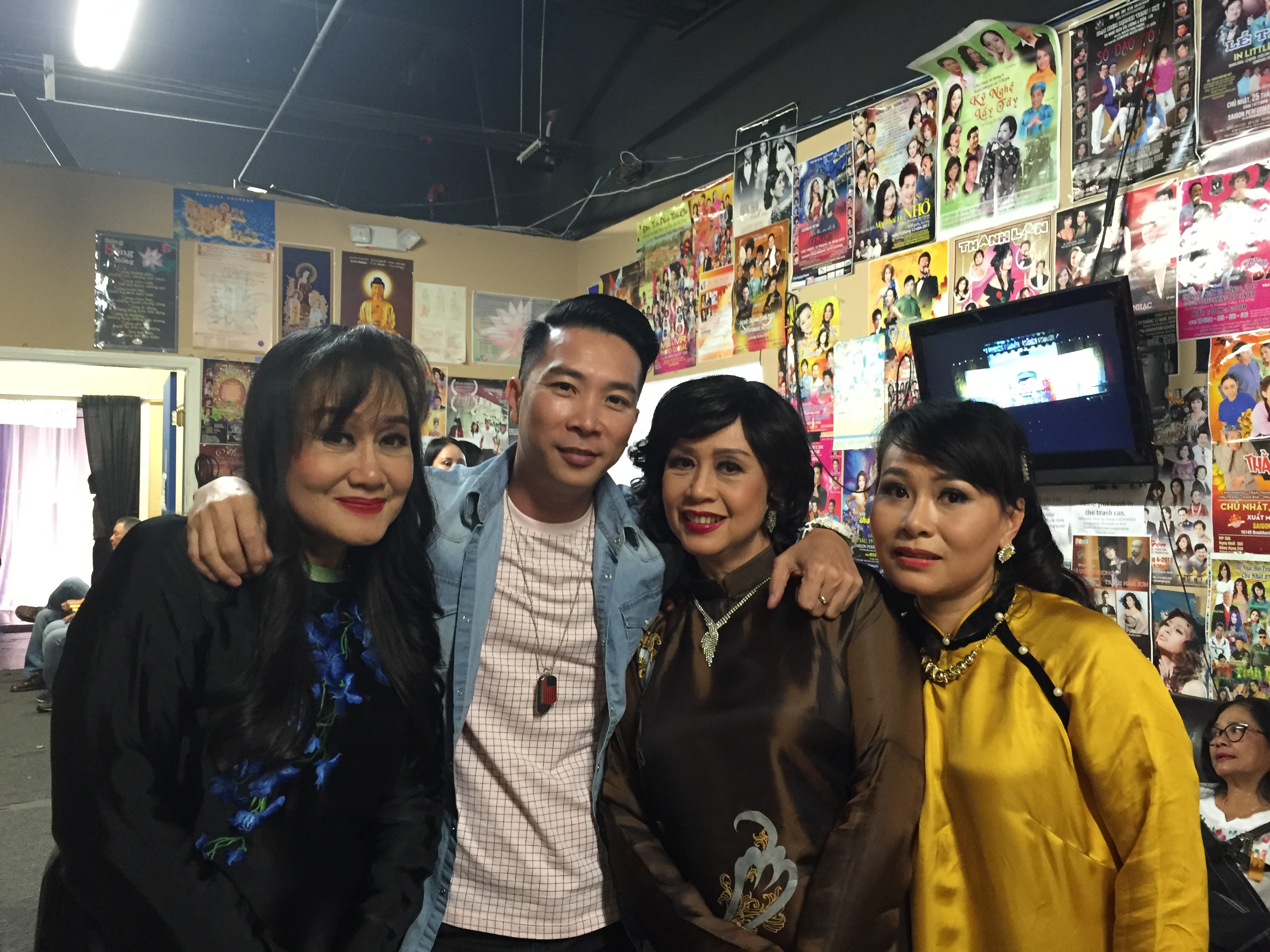 NS Minh Phượng: 20 năm xa xứ vẫn mong ng&agrave;y về - Ảnh 6.