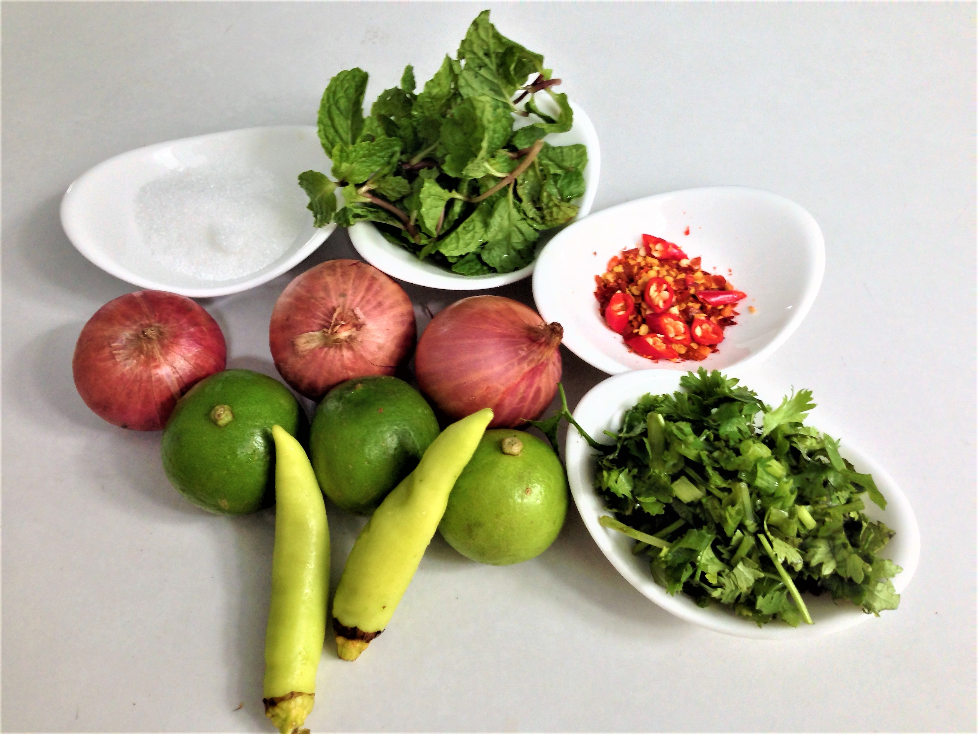 Gan heo trộn kiểu Thái - Ảnh 3.