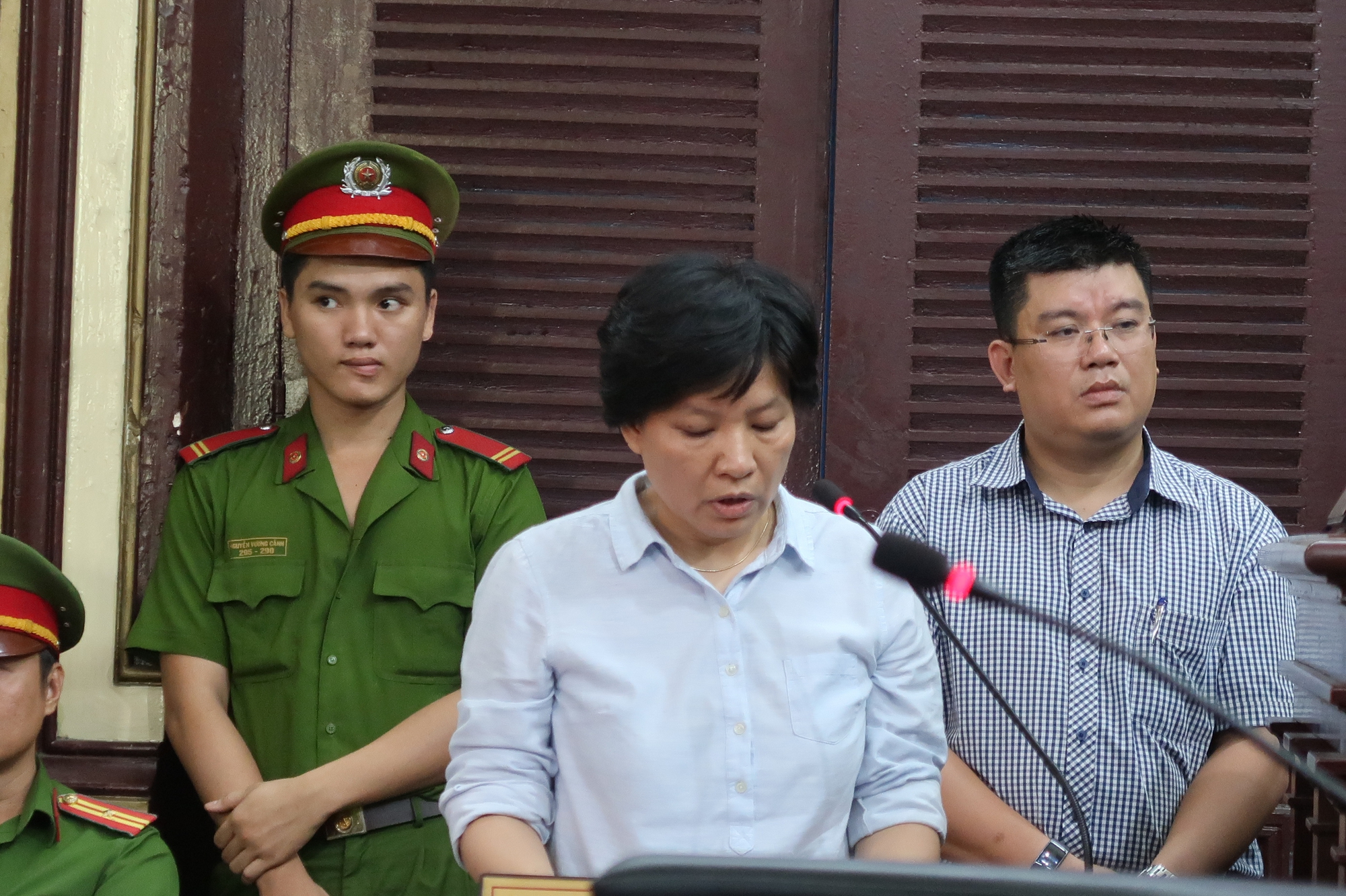 Vụ VN Pharma: Bộ Y tế đã xem thường pháp luật - Ảnh 4. Vụ VN Pharma: Bộ Y tế đã xem thường pháp luật - Ảnh 4.