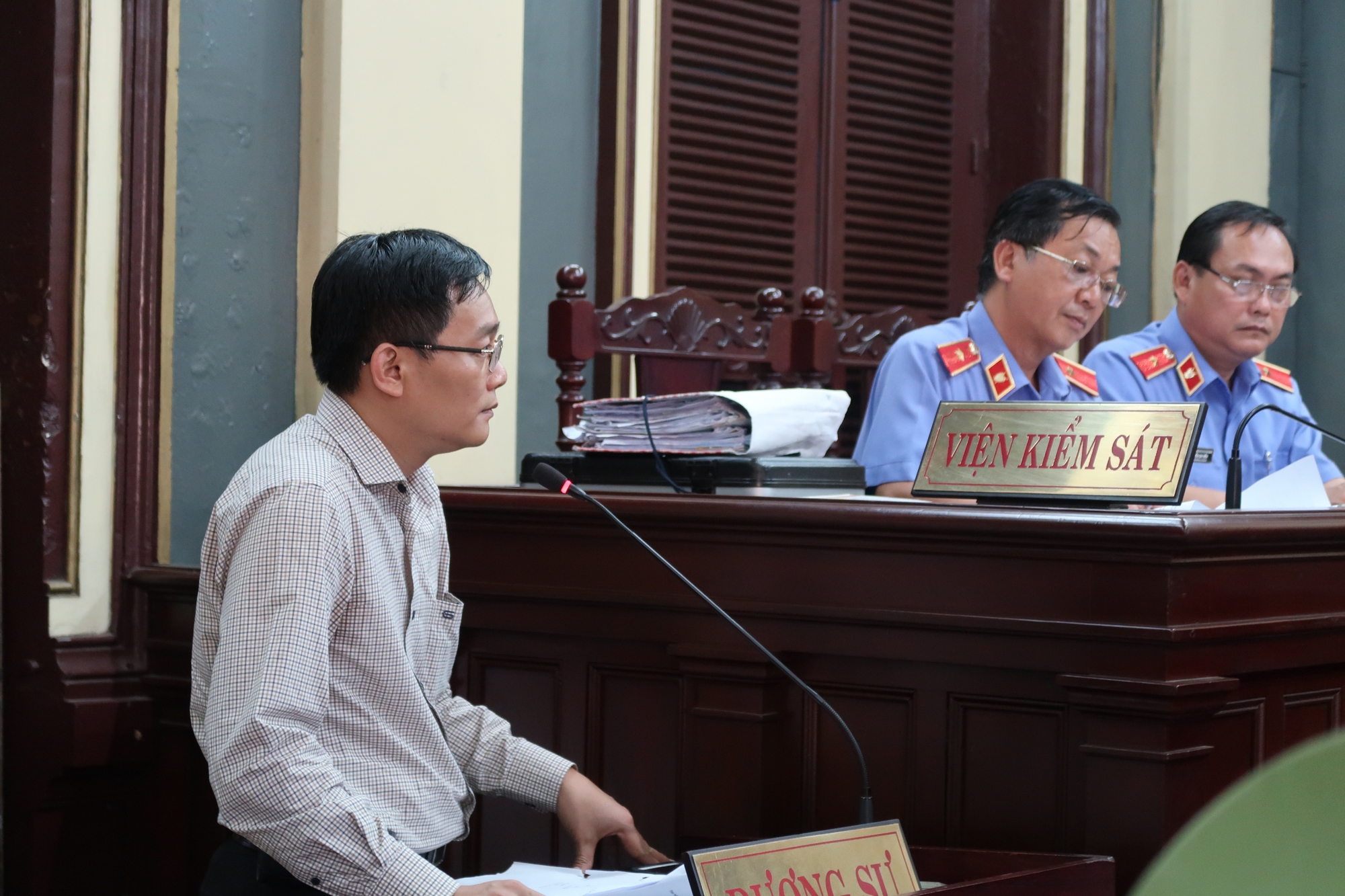 Vụ VN Pharma: Bộ Y tế đã xem thường pháp luật - Ảnh 6. Vụ VN Pharma: Bộ Y tế đã xem thường pháp luật - Ảnh 6.