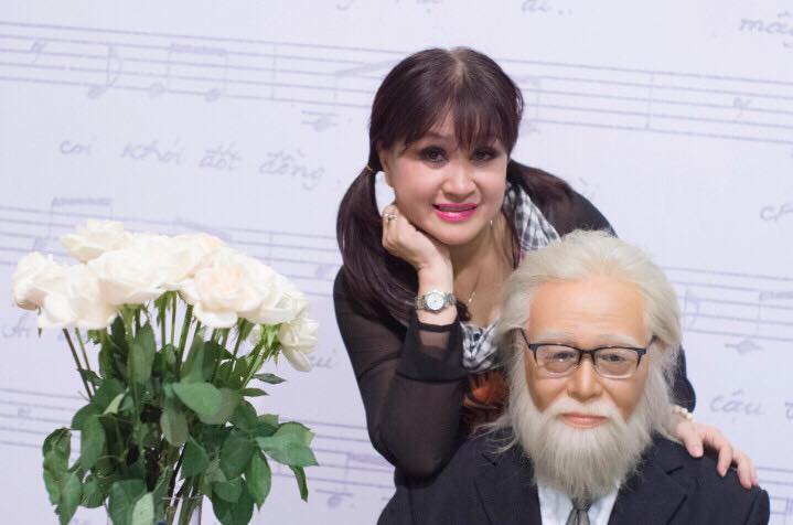 NSƯT Minh Vương, Bích Thủy đắt sô đờn ca tài tử học đường - Ảnh 8. NSƯT Minh Vương, Bích Thủy đắt sô đờn ca tài tử học đường - Ảnh 8.