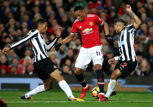 Pogba tái xuất, Man United mở đại tiệc ở Old Trafford - Ảnh 3.