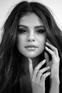 Billboard bị phản đối khi trao giải Người phụ nữ của năm cho Selena Gomez - Ảnh 7.