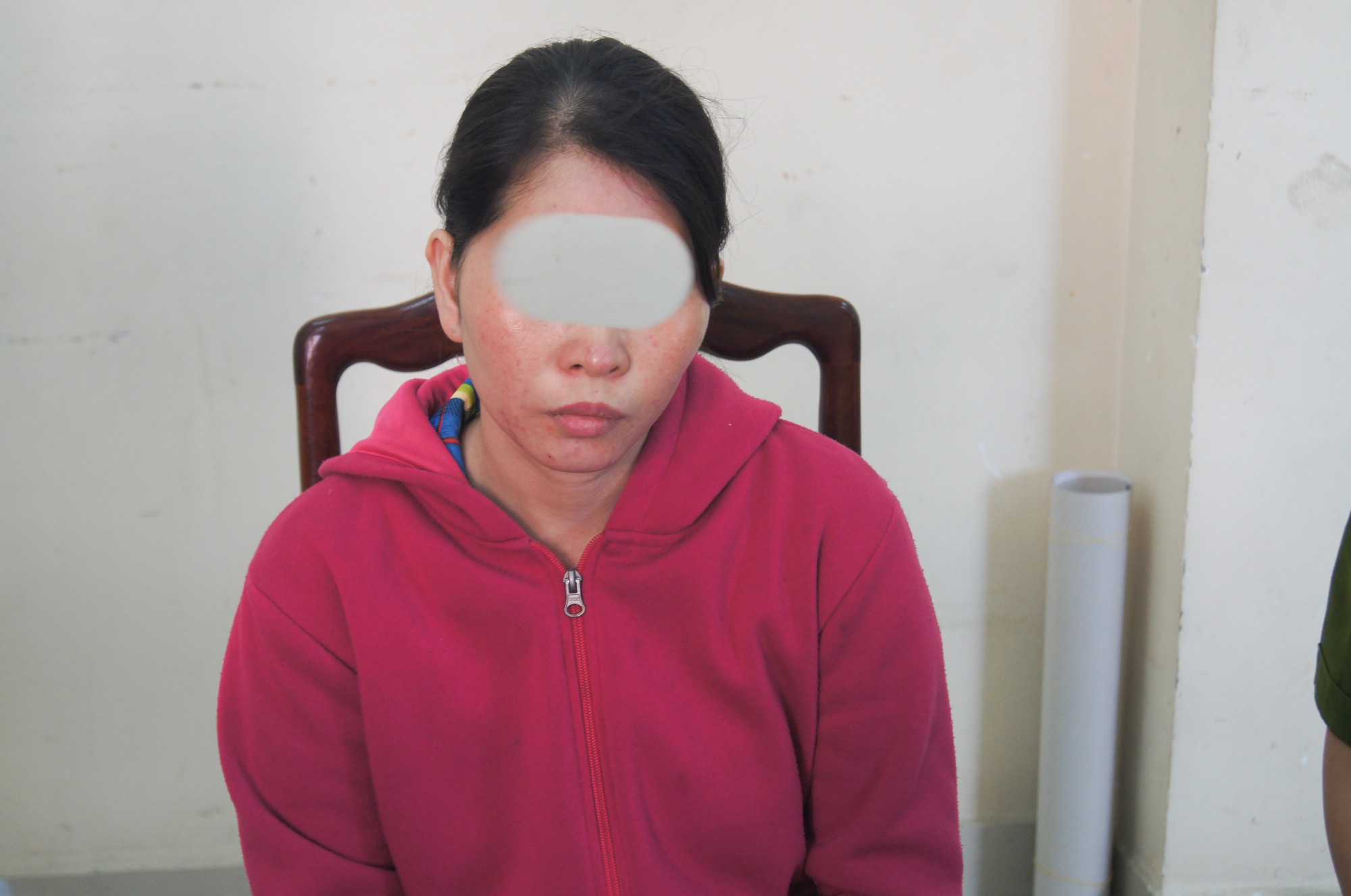 Vụ chặt đầu chồng: Thử l&yacute; giải sự man rợ của người vợ - Ảnh 2.