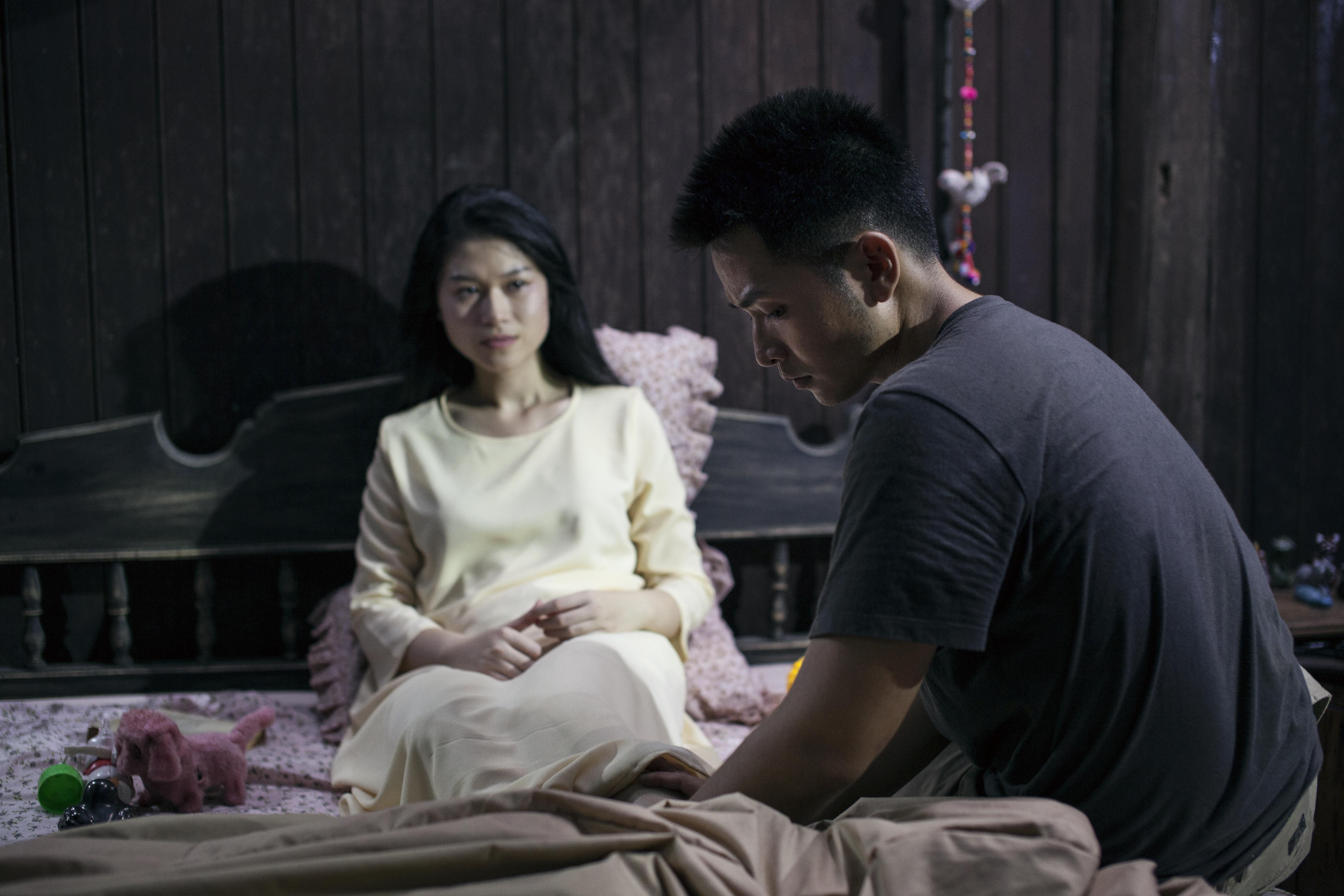 Đảo của dân ngụ cư: Thơ mộng và khốc liệt! - Ảnh 2. Đảo của dân ngụ cư: Thơ mộng và khốc liệt! - Ảnh 2.