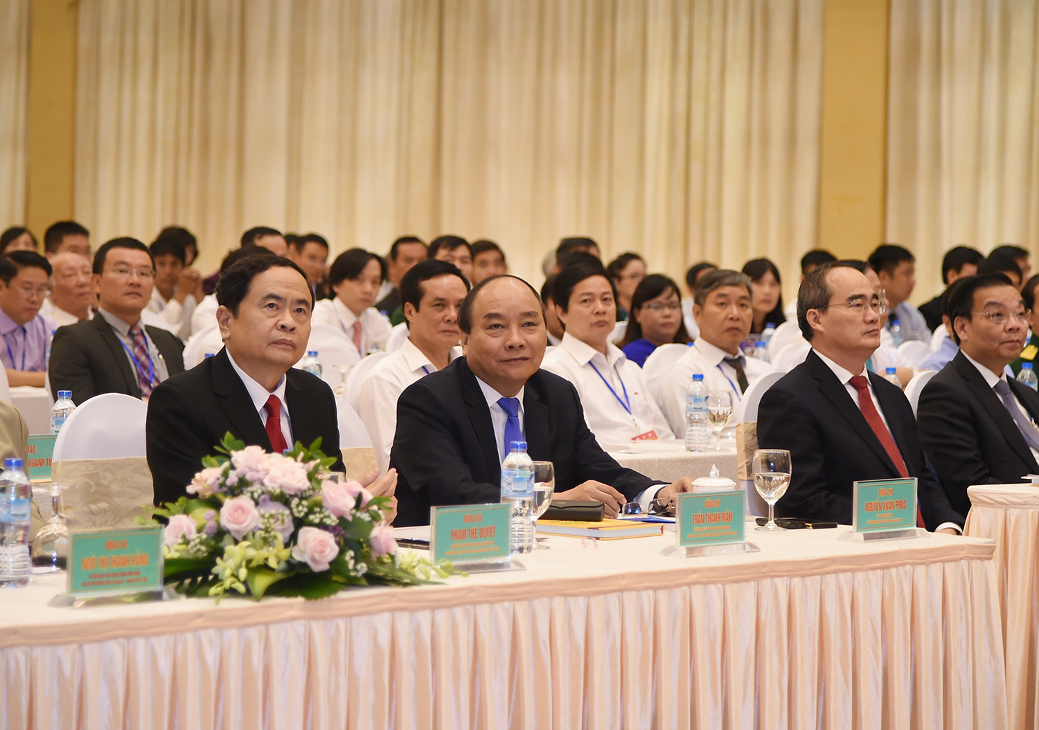 Thủ tướng: Tạo chủ trương quang quẻ trọng dụng tuấn kiệt - Ảnh 2. Thủ tướng: Tạo chủ trương chính sách quang đãng trọng dụng nhân tài - Ảnh 2.