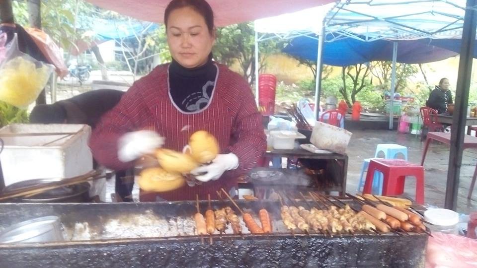 Chỉ là bánh mì thôi nhưng ăn ở Lạng Sơn khác đấy! - Ảnh 5. Chỉ là bánh mì thôi nhưng ăn ở Lạng Sơn khác đấy! - Ảnh 5.