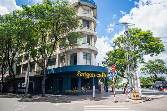 Cửa hàng đầu tiên của Saigon Cafe tại đường Đồng Khởi, TP HCM. Ảnh: V.Dũng.
