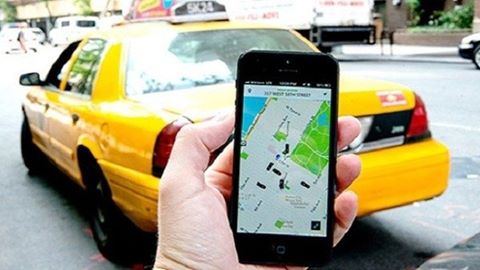 Hàng loạt kiến nghị của các doanh nghiệp kinh doanh taxi trên địa bàn TPHCM gửi Bộ Tài chính đều bị coi là không có cơ sở.