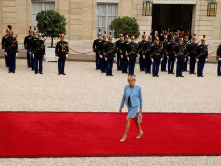 Tổng thống Macron: Thế giới và châu Âu cần Pháp hơn bao giờ hết - Ảnh 2.