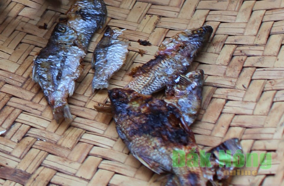 Lạ đời với món canh thụt gây thương nhớ - Ảnh 2. Lạ đời với món canh thụt gây thương nhớ - Ảnh 2.