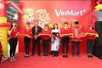 Bùng nổ khai trương VinMart+ tại Vũng Tàu - Ảnh 2.