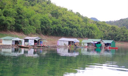 Thực hư về lời đồn Hạ Long trên cao nguyên - Ảnh 3.