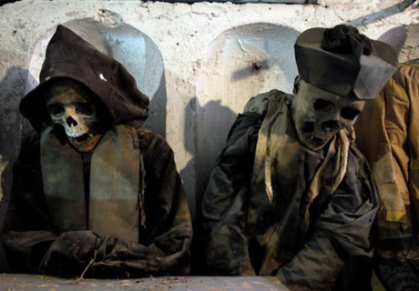 Bí mật những xác ướp trong hầm mộ Capuchin ở Italy - Ảnh 7.
