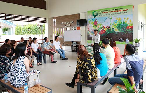 Cùng Phú Mỹ Hưng tạo cây cảnh đẹp - Ảnh 1. Cùng Phú Mỹ Hưng tạo cây cảnh đẹp - Ảnh 1.