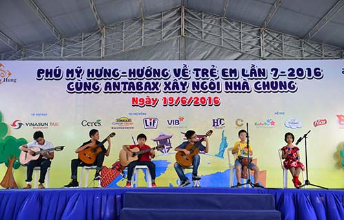 Nhanh tay đăng ký cuộc thi “Tài năng trẻ Phú Mỹ Hưng” năm 2017 - Ảnh 1.