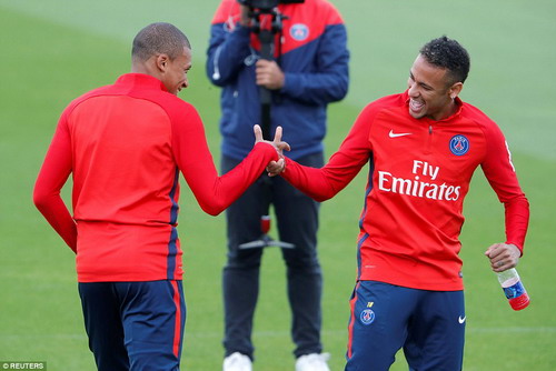 Neymar - Mbappe: Bộ đôi đắt giá nhất thế giới hội ngộ ở Paris - Ảnh 4.