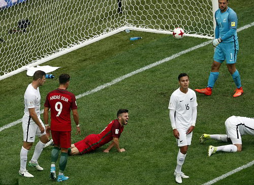 Ronaldo lập kỷ lục, Bồ Đào Nha nhấn chìm New Zealand - Ảnh 4.