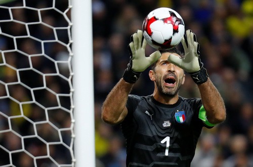 Tuyển Ý chia tay huyền thoại Buffon - Ảnh 3.