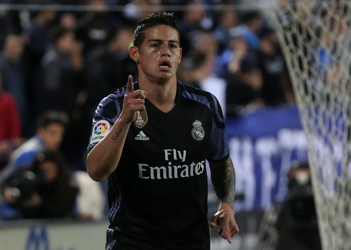 James Rodriguez lập công ở lần hiếm hoi được đá chính