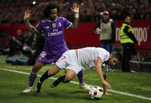 Các hậu vệ Real Madrid chấp nhận phạm lỗi để ngăn cản đối phương