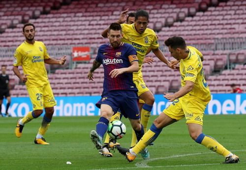 Nou Camp không khán giả, Barcelona đè bẹp Las Palmas - Ảnh 4.