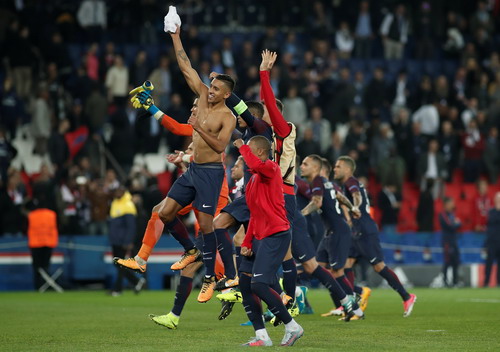 PSG phản pháo UEFA thành công, thề giữ chân Neymar, Mbappe - Ảnh 3.