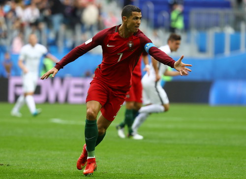 Ronaldo lập kỷ lục, Bồ Đào Nha nhấn chìm New Zealand - Ảnh 3.
