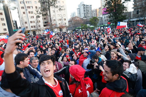 Người hùng Bravo hạ gục Bồ Đào Nha, đưa Chile vào chung kết - Ảnh 9.