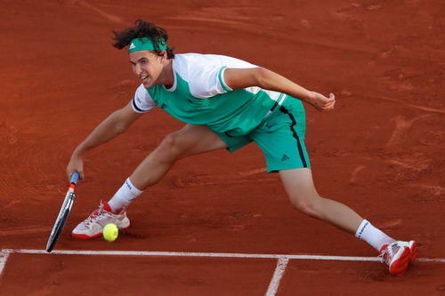 Vua Nadal thắng tốc hành, lần thứ 10 vào chung kết Roland Garros - Ảnh 2.